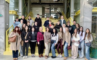 Ученици Геодетске као део пројекта ,,NextGen AI Hackers: од “User-a” до “Power Maker-a”