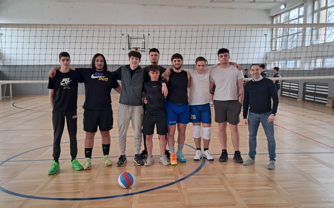 Успех мушке одбојкашке екипе Геодетске техничке школе