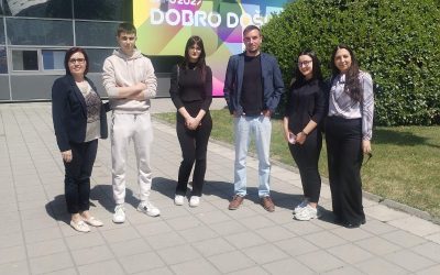 Геодетска на представљању јавног конкурса за средњошколске иновације „Идеја – Акција – Иновација“